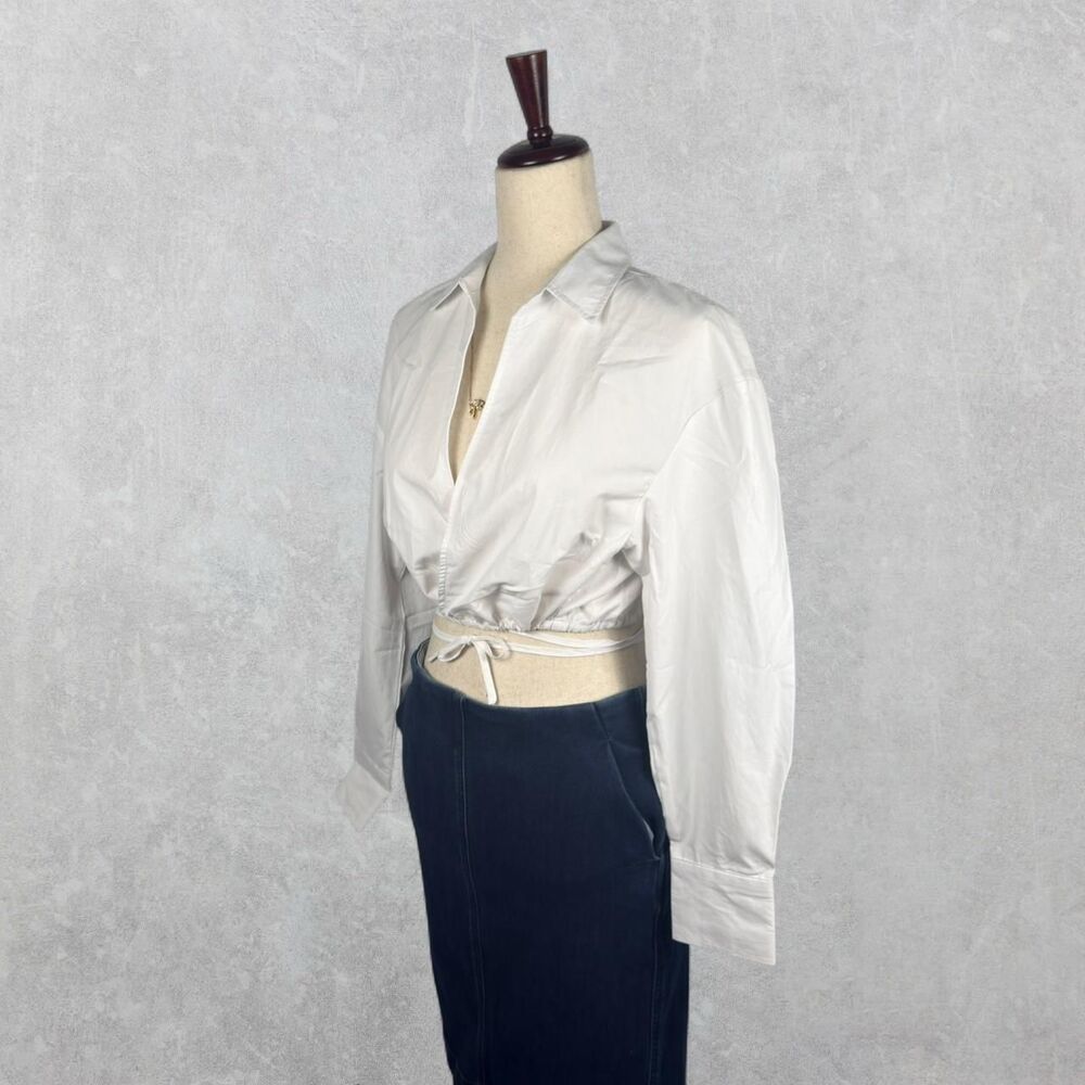 18 Centimeters White Cropped Cotton Blend Long Sleeve Wrap Top - Picture 3 of 8